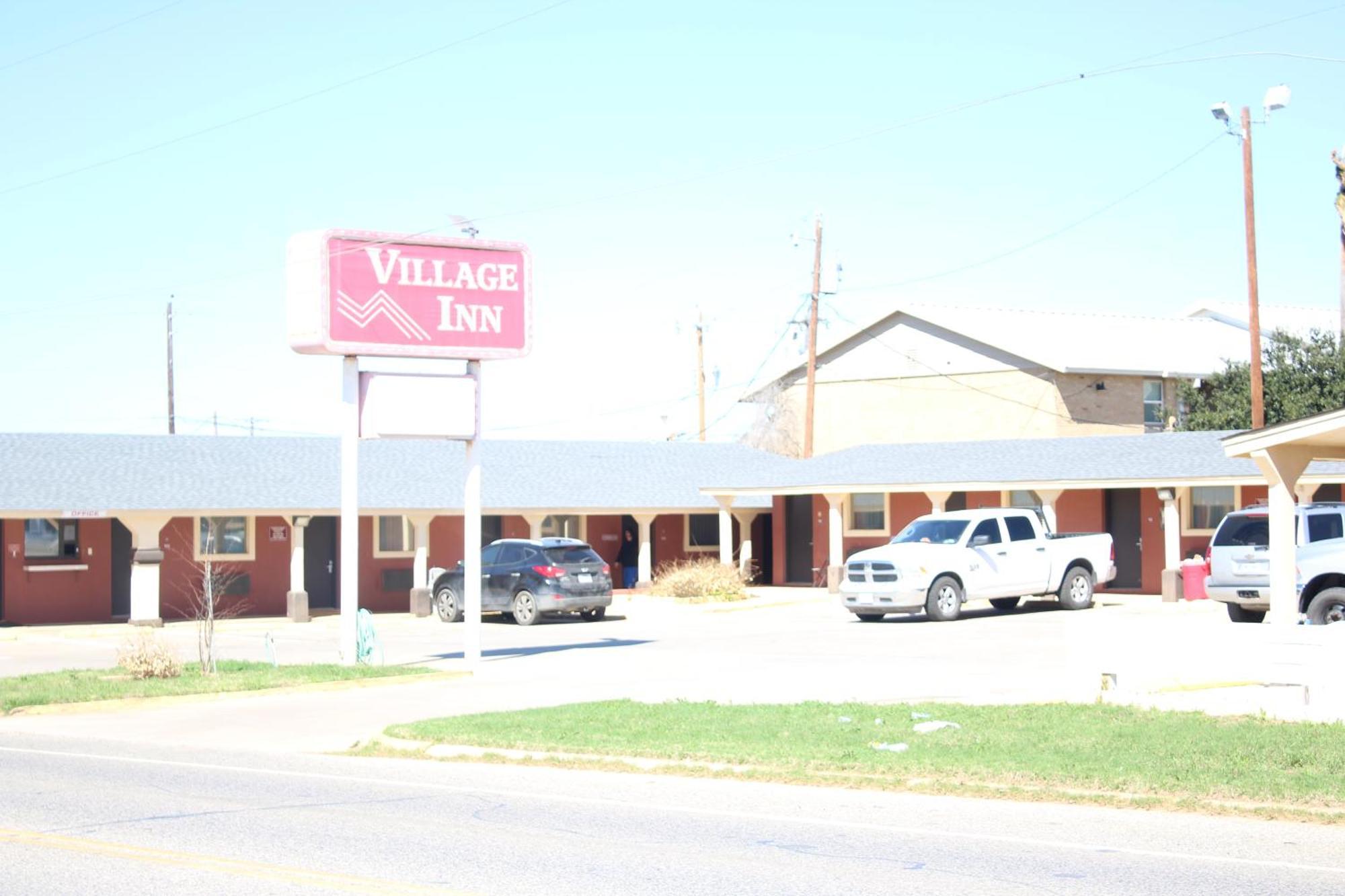 Village Inn Cotulla Exteriör bild